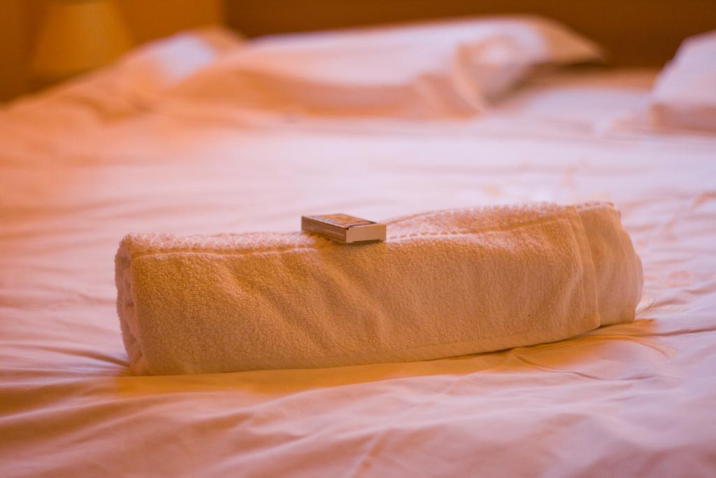 Pension Mellis Cluj Napoca Hotel ภายนอก รูปภาพ